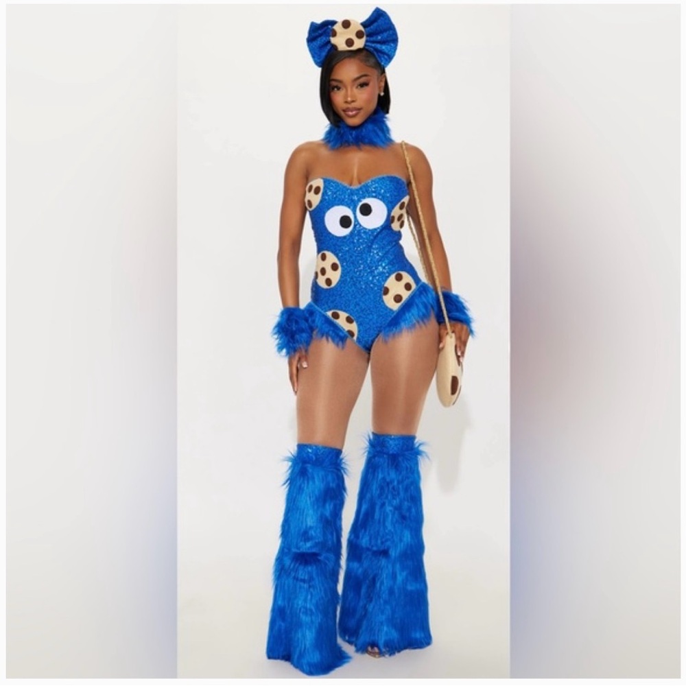 Fashion Nova Vibrant Blue Cookie Outfit